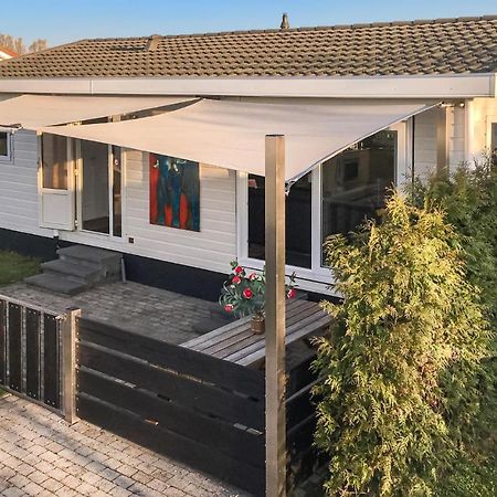 De Flierefluiter Villa Sint-Annaland Eksteriør bilde